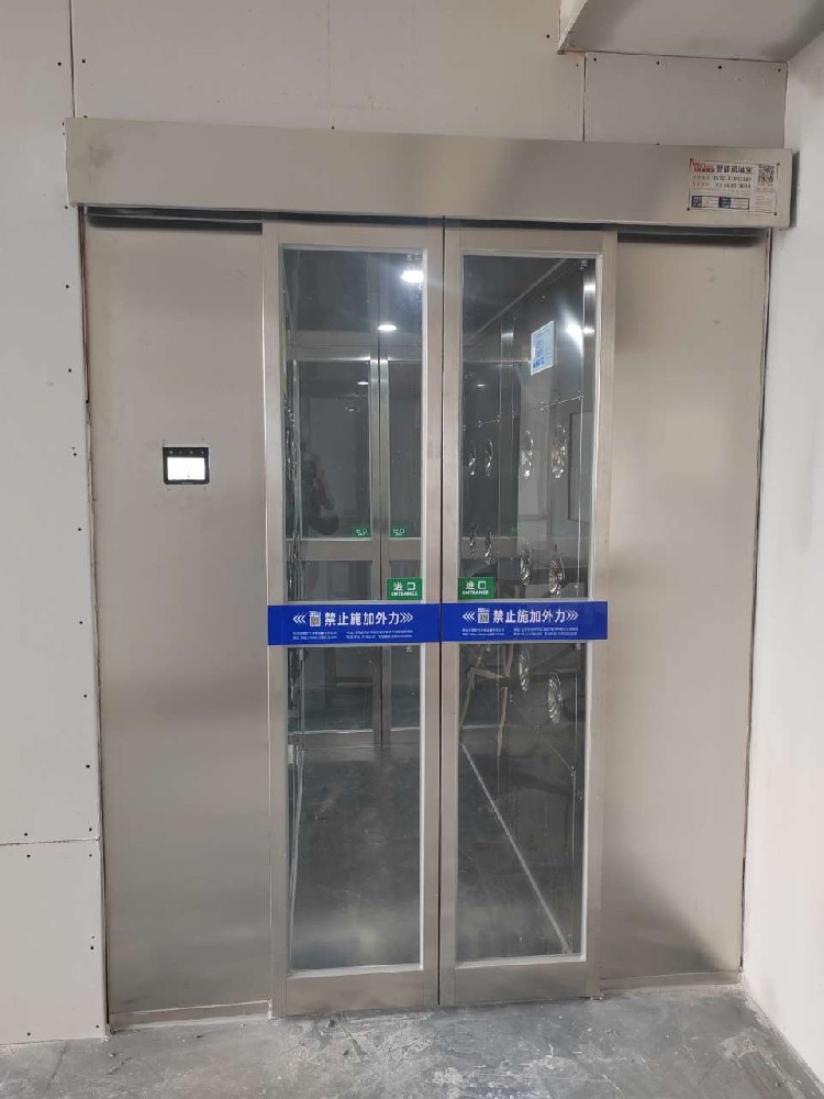 史蒂夫醫藥江蘇有限公司風淋室安裝